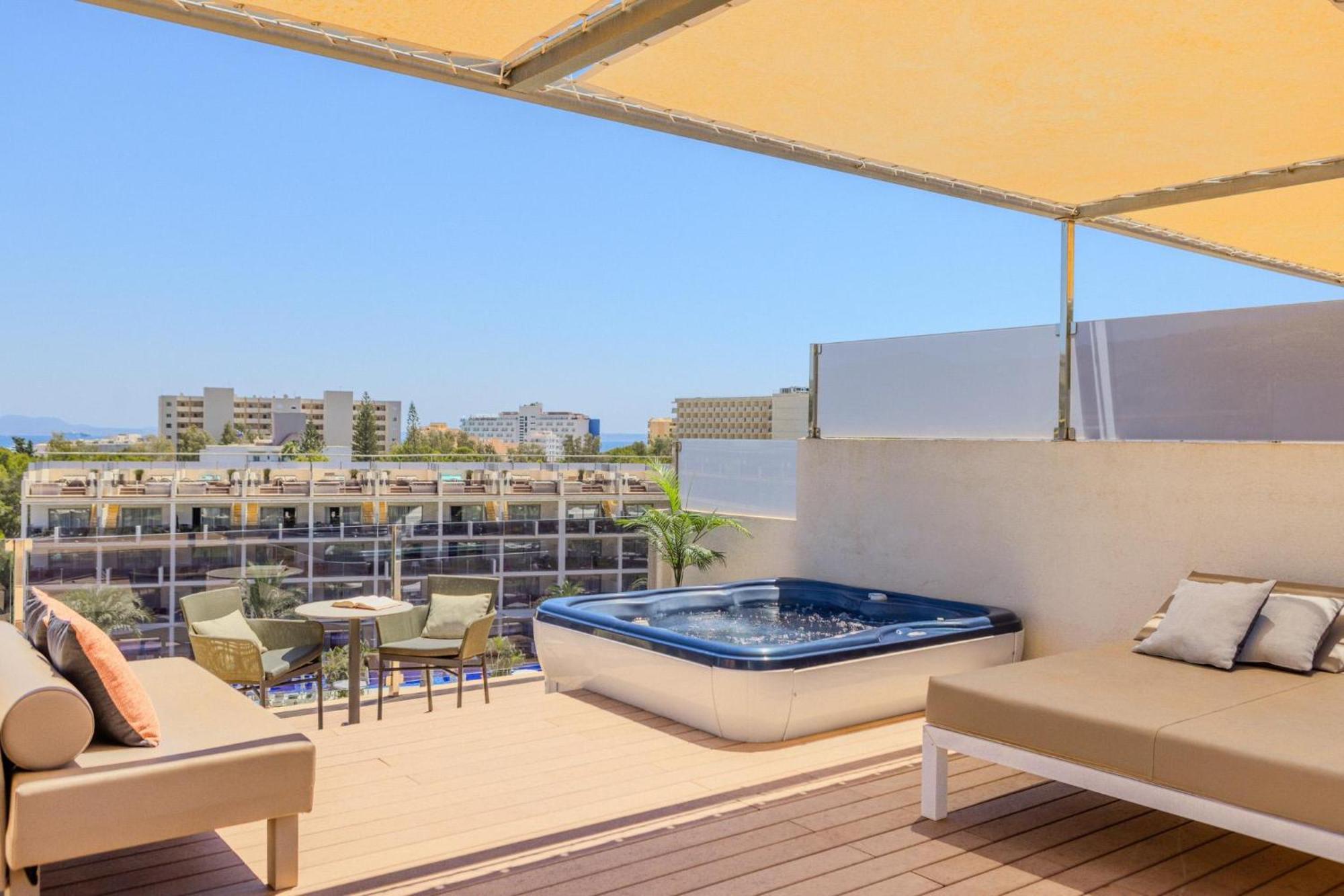 Zafiro Palace Palmanova ภายนอก รูปภาพ
