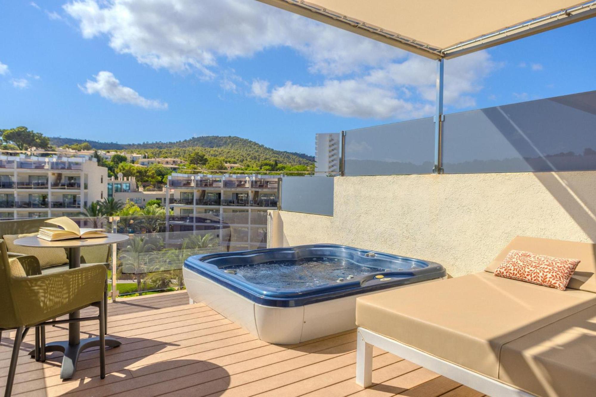 Zafiro Palace Palmanova ภายนอก รูปภาพ