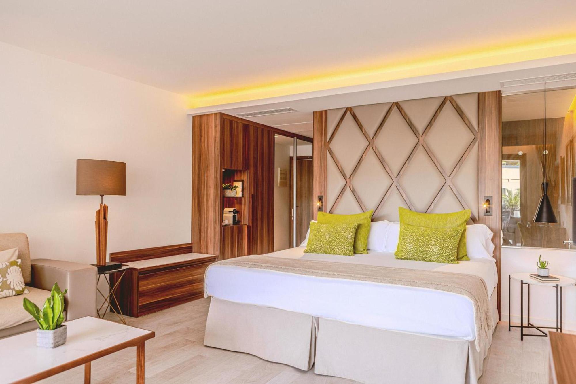 Zafiro Palace Palmanova ภายนอก รูปภาพ